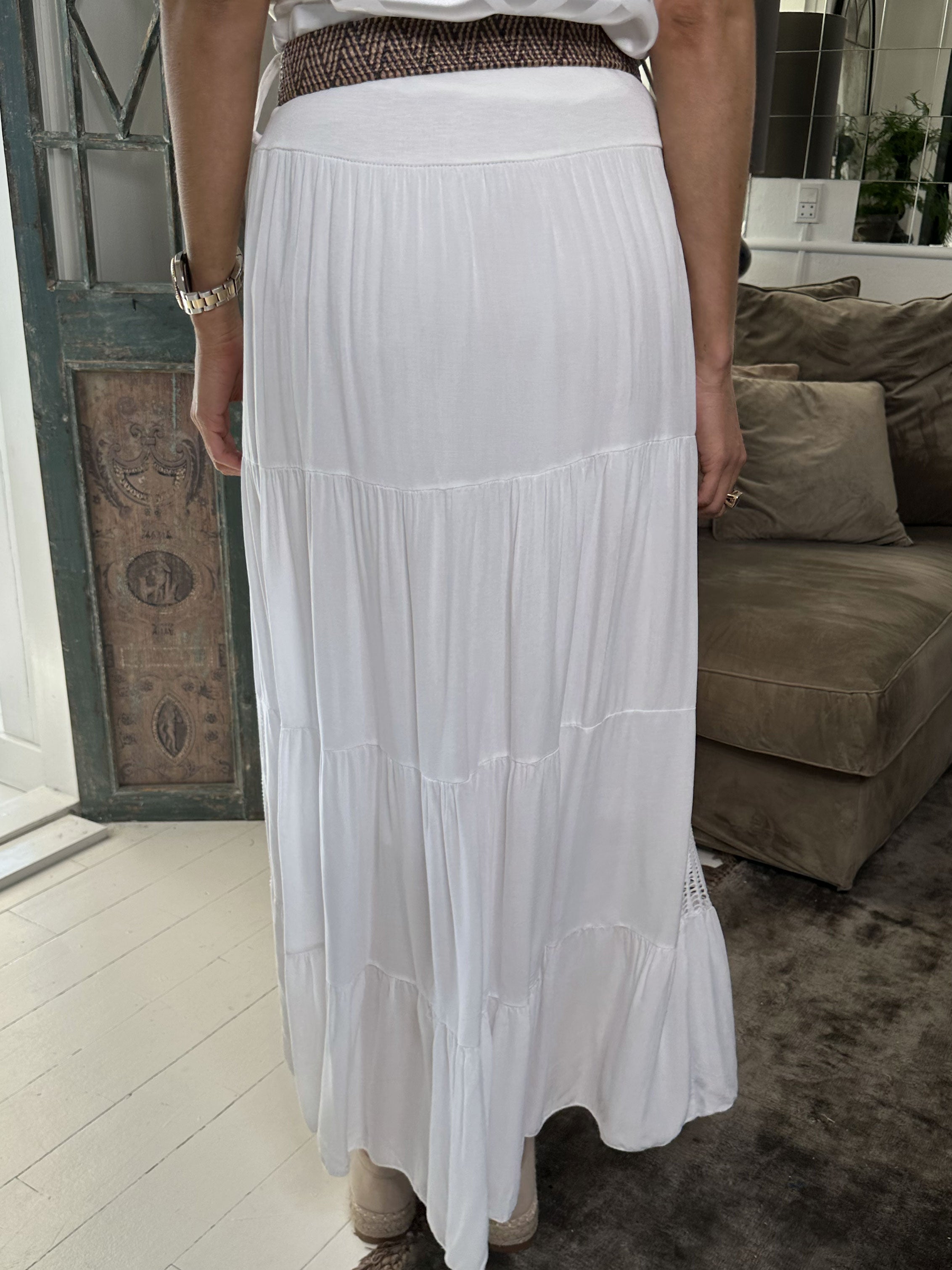 Neo - Söt lång sommarkjol